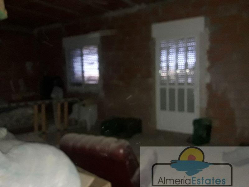 For sale of house in Almanzora