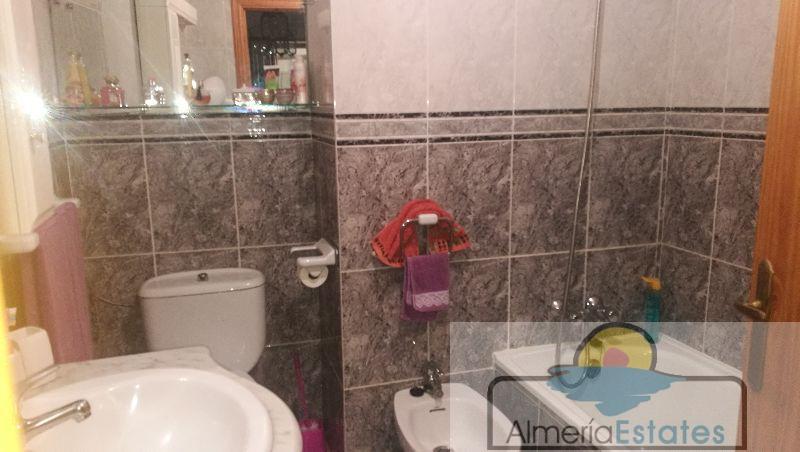 Venta de casa en Urrácal