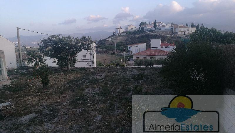 Venta de casa en Urrácal