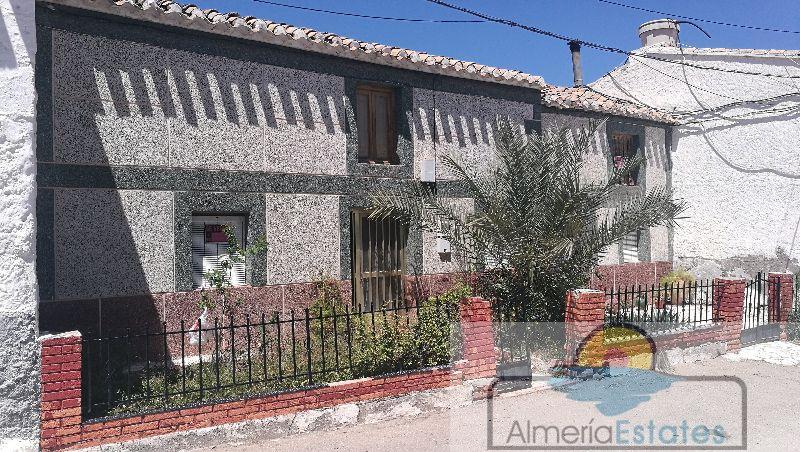 Venta de casa en Albox