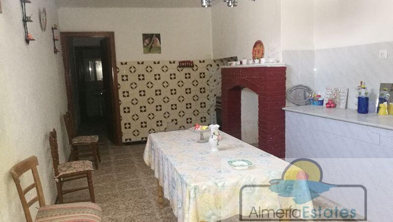 For sale of house in Albox