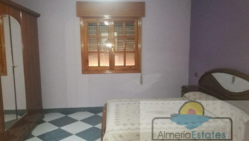 Venta de villa en Albox