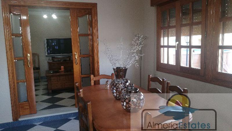 Venta de villa en Albox