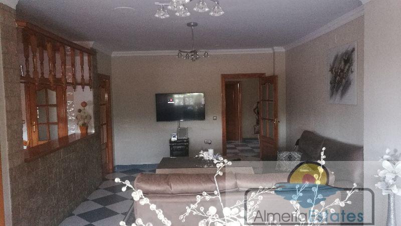 Venta de villa en Albox