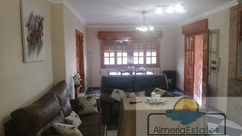 Venta de villa en Albox