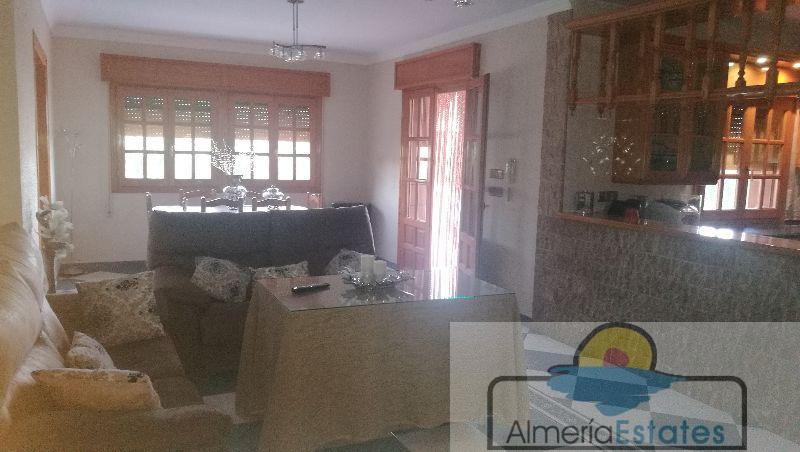 Venta de villa en Albox