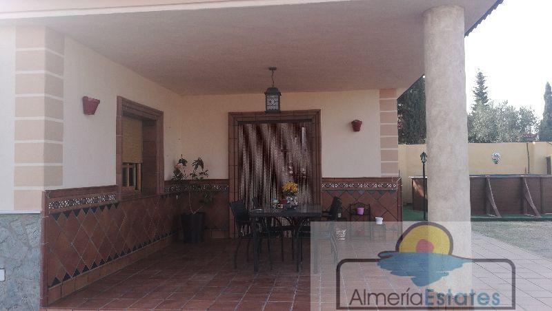 Venta de villa en Albox
