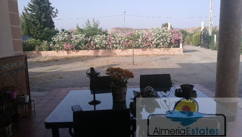 Venta de villa en Albox