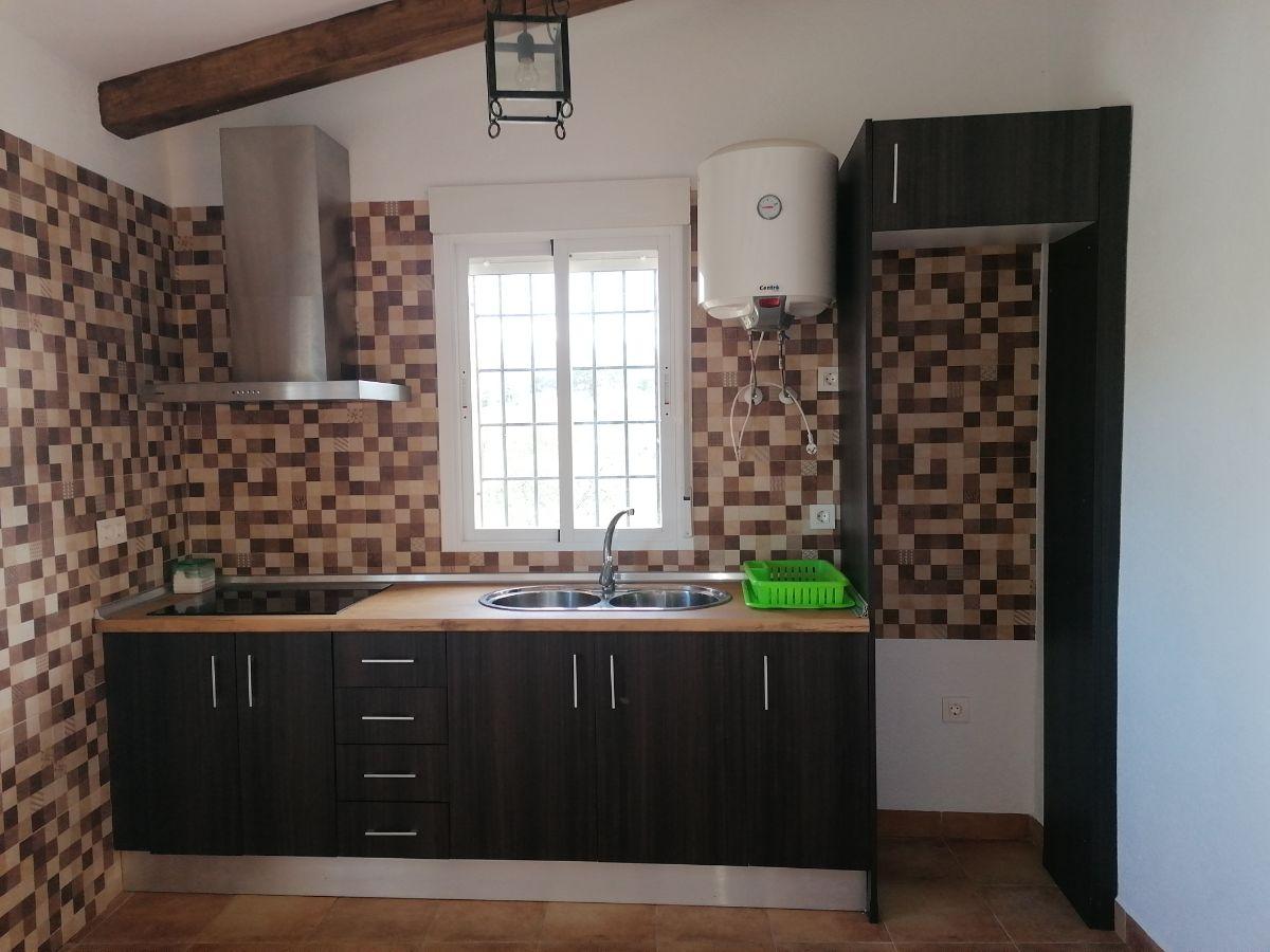 For rent of villa in Somontín