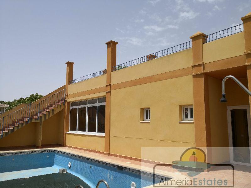 For sale of flat in Armuña de Almanzora