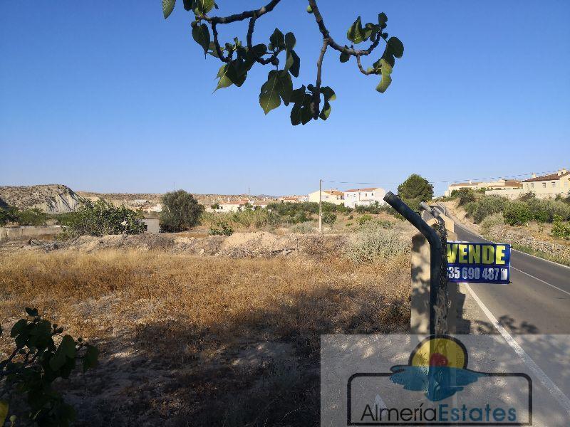 For sale of land in Arboleas