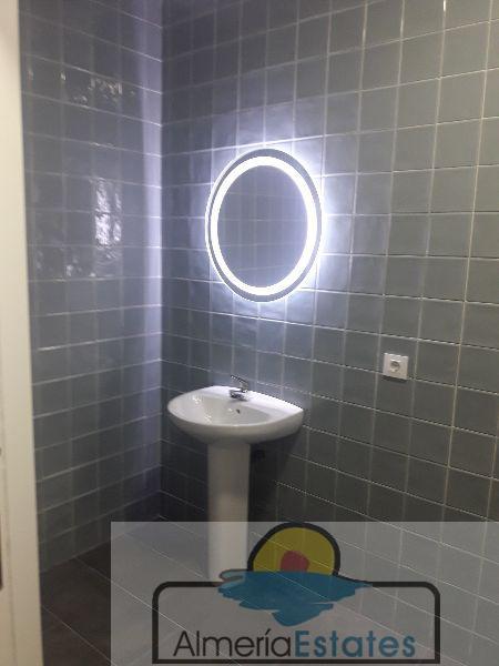 For rent of commercial in Albox