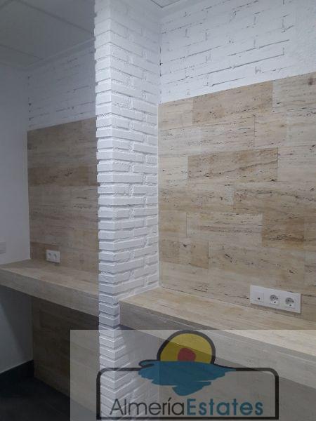 For rent of commercial in Albox