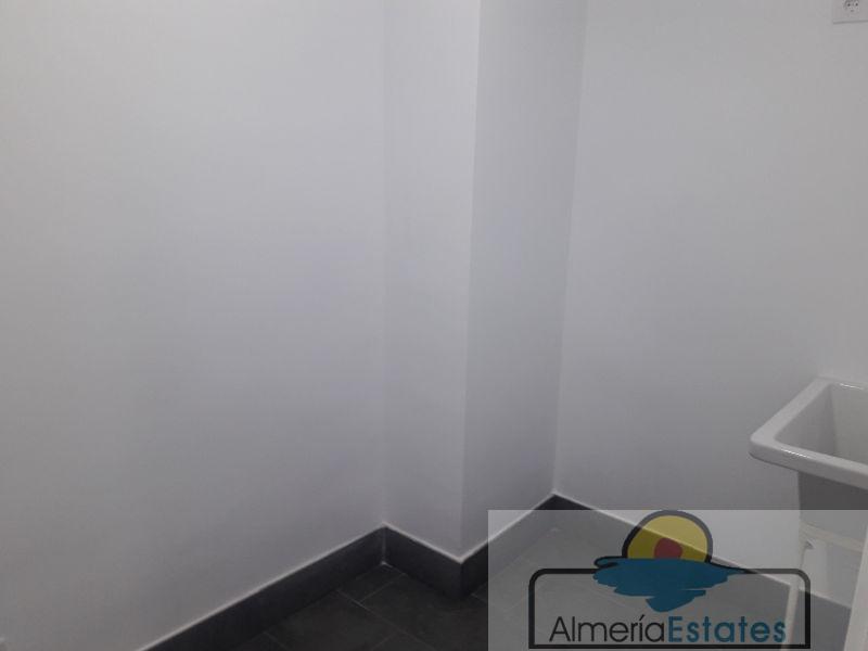 For rent of commercial in Albox