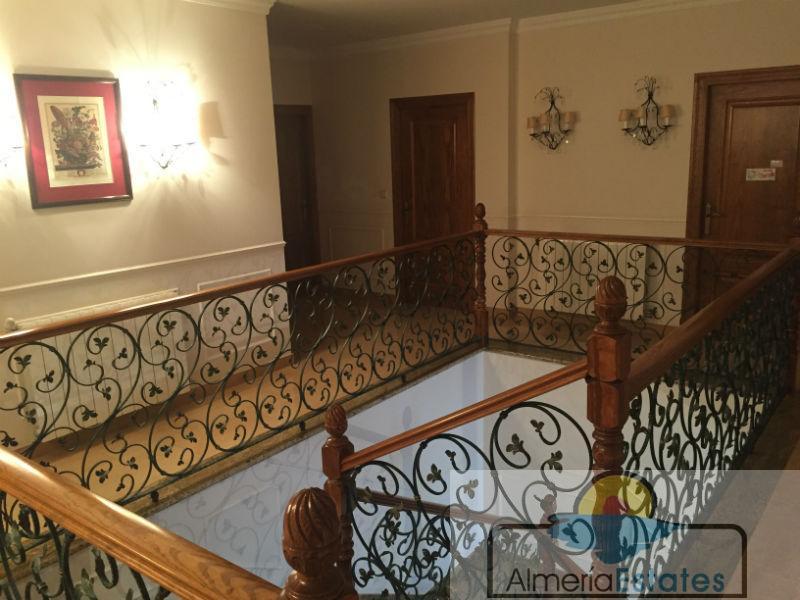 For sale of chalet in Vélez-Blanco