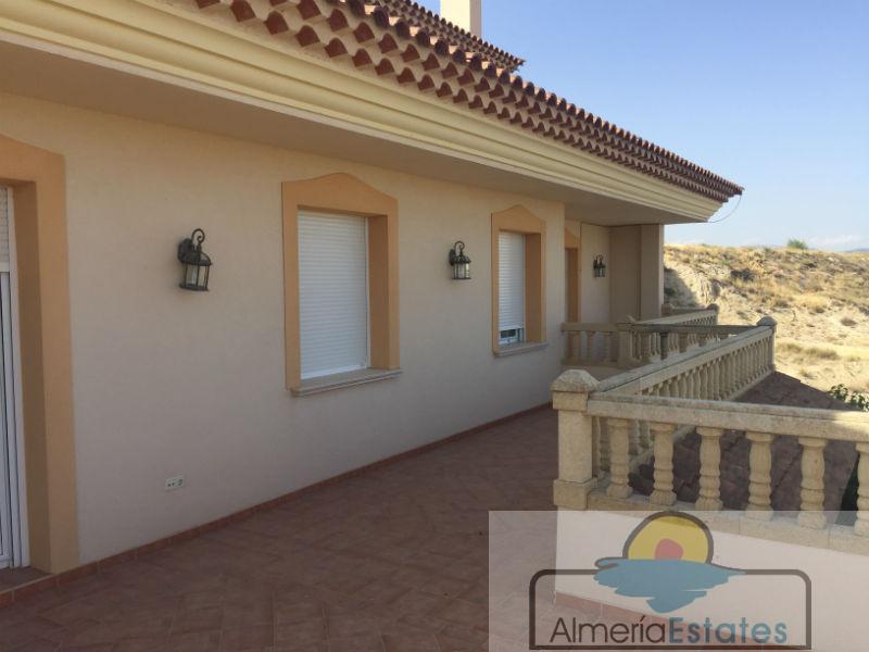 For sale of chalet in Vélez-Blanco