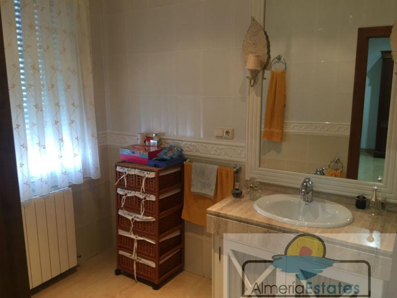 For sale of chalet in Vélez-Blanco