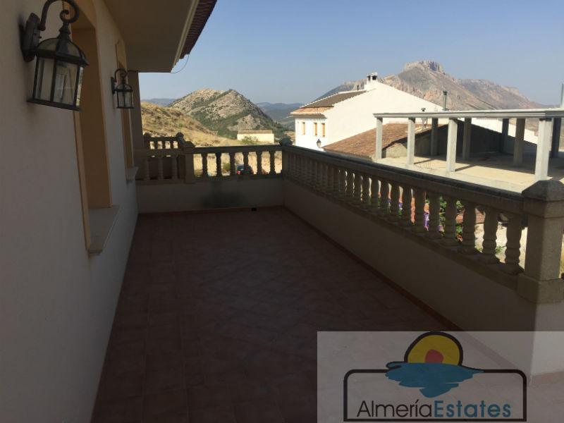For sale of chalet in Vélez-Blanco