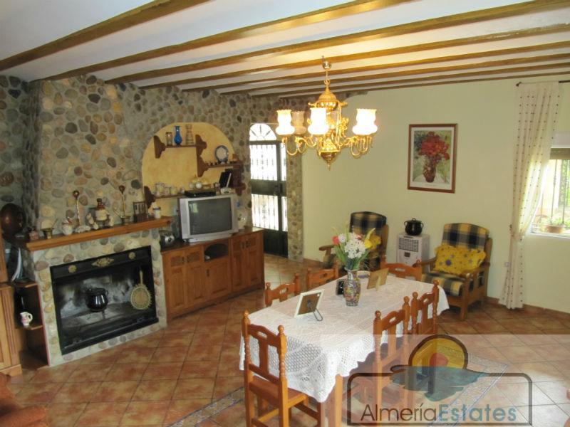 For sale of chalet in Vélez-Blanco