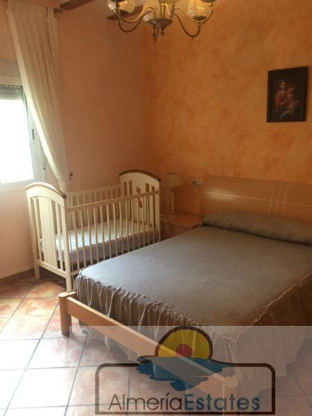 For sale of chalet in Vélez-Blanco