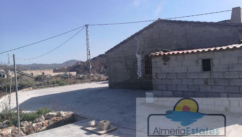 Venta de villa en Albox