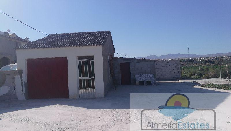 Venta de villa en Albox