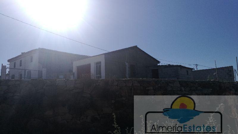 Venta de villa en Albox