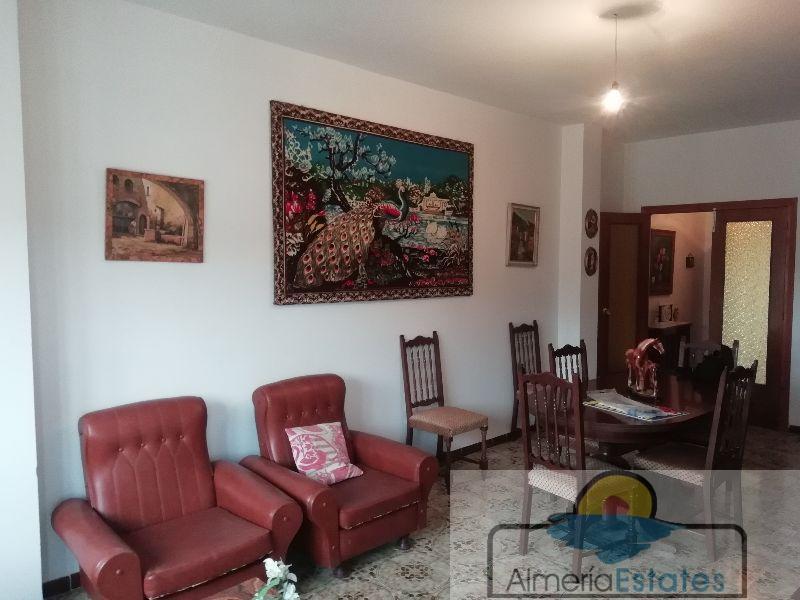 For sale of flat in Cantoria