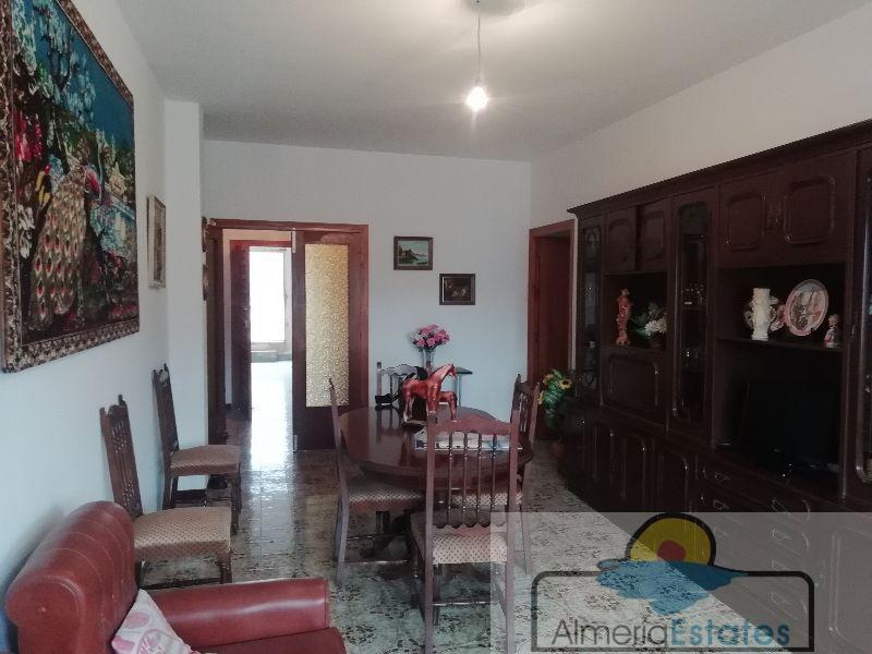 Venta de piso en Cantoria