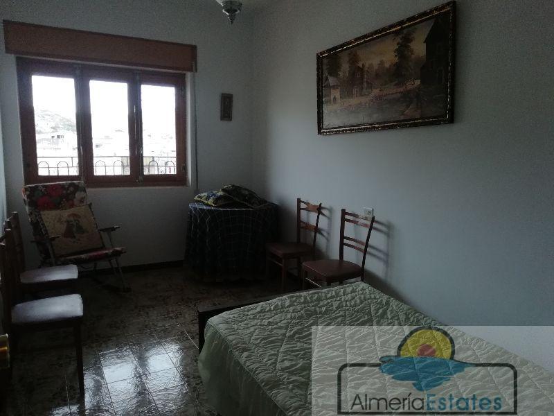Venta de piso en Cantoria