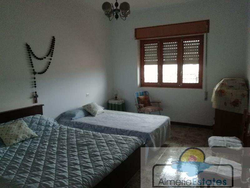 Venta de piso en Cantoria