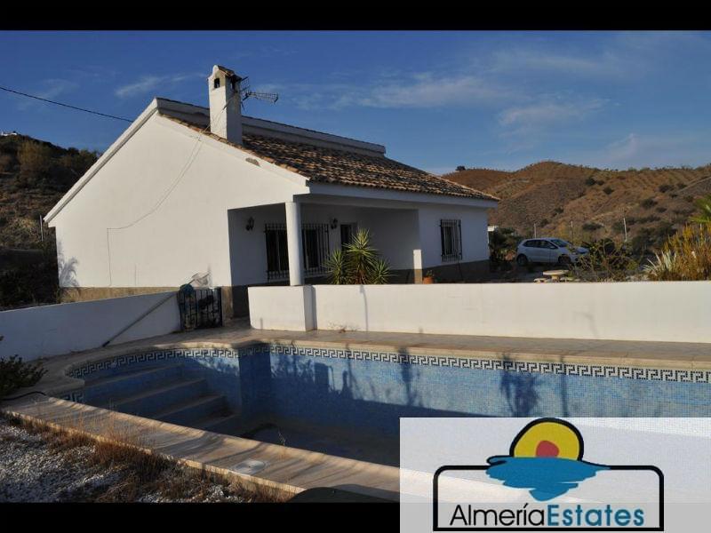 For sale of villa in Albox