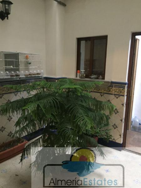 Venta de casa en Vélez-Rubio