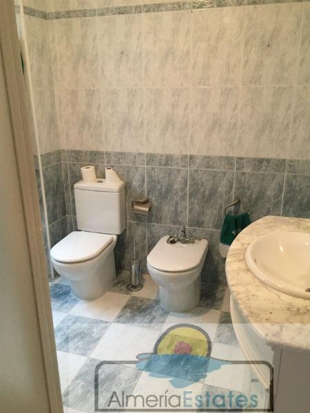 Venta de casa en Vélez-Rubio