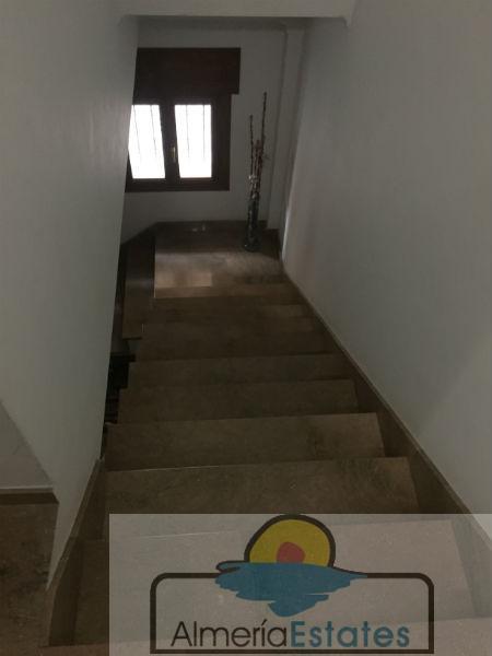 Venta de casa en Vélez-Rubio
