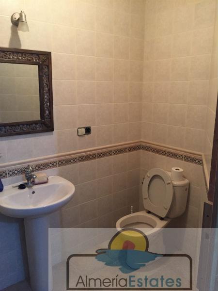 Venta de casa en Vélez-Rubio