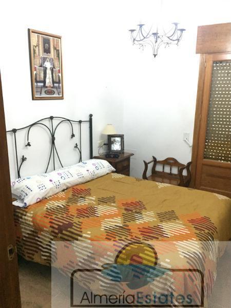 Venta de casa en Vélez-Rubio
