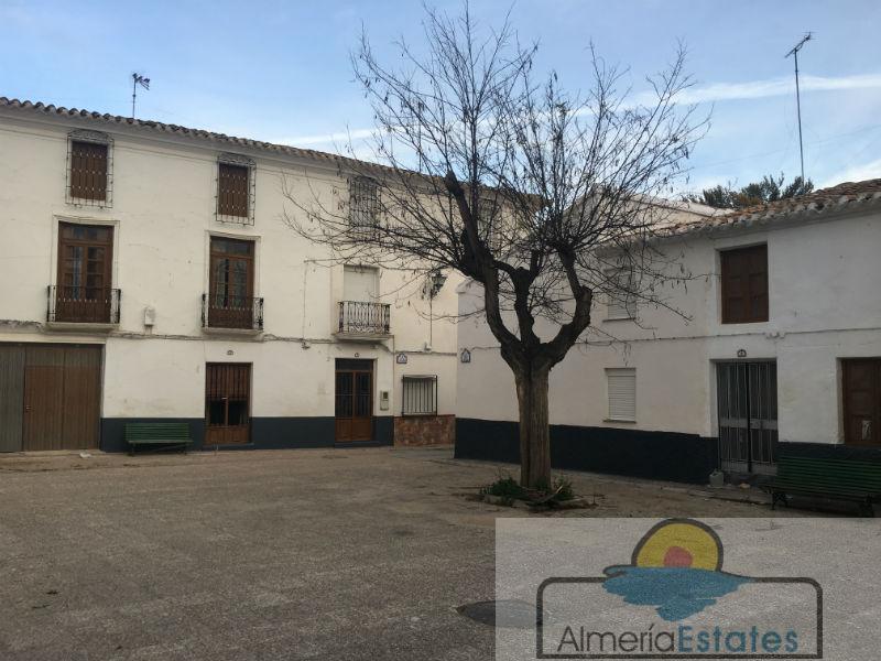 Venta de casa en Chirivel