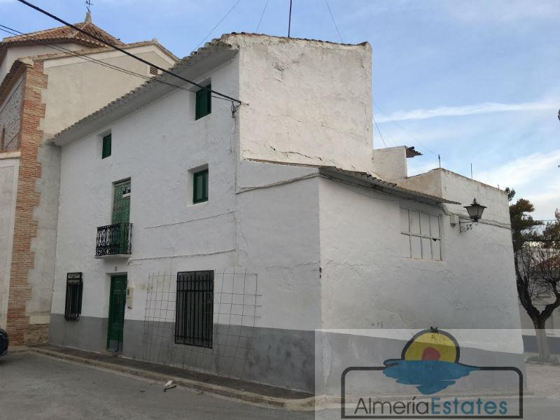Venta de casa en Chirivel