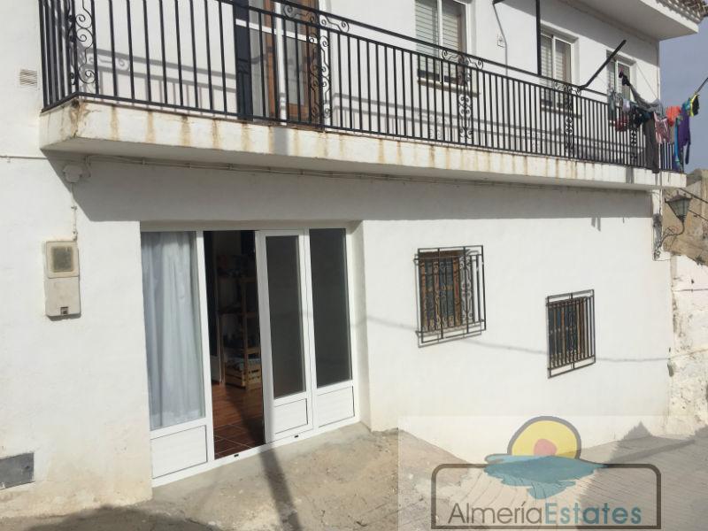Venta de casa en Vélez-Blanco