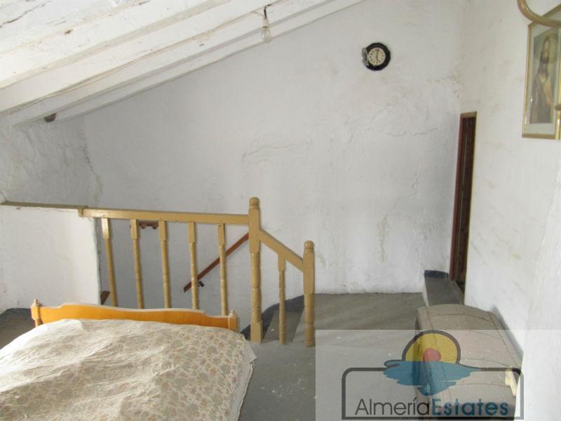 Venta de casa en Vélez-Blanco