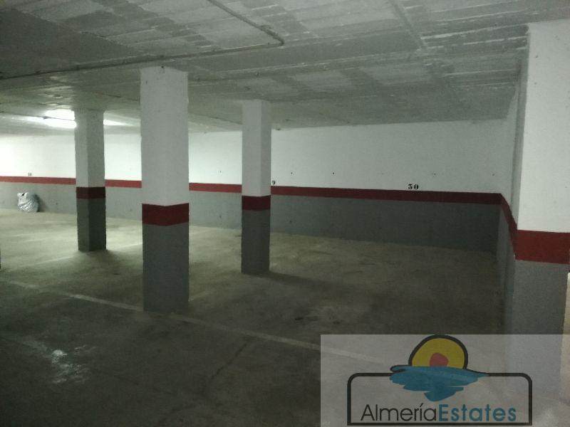 Venta de villa en Vera