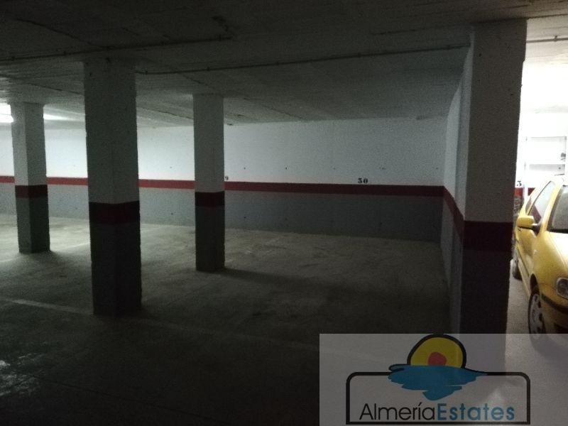 Venta de villa en Vera