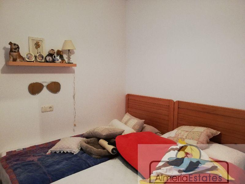 Venta de villa en Vera