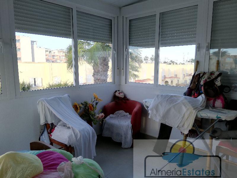 Venta de villa en Vera