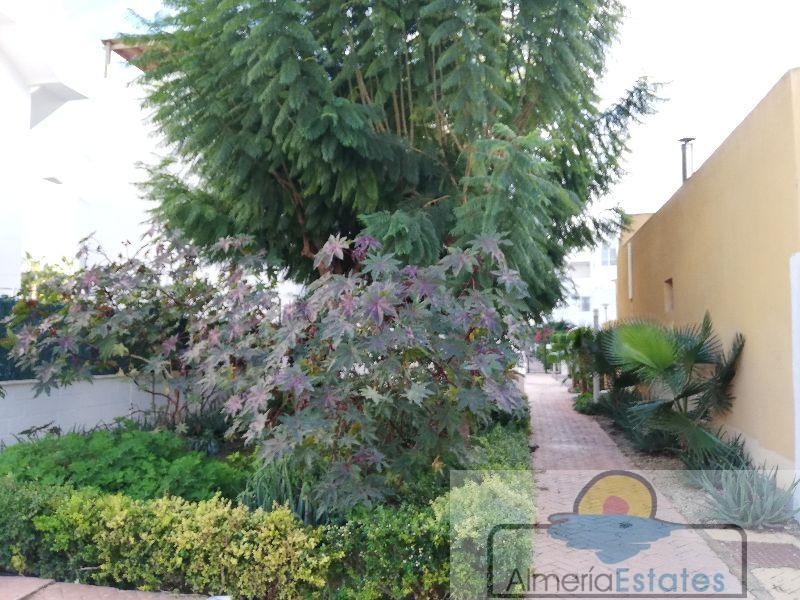 Venta de villa en Vera