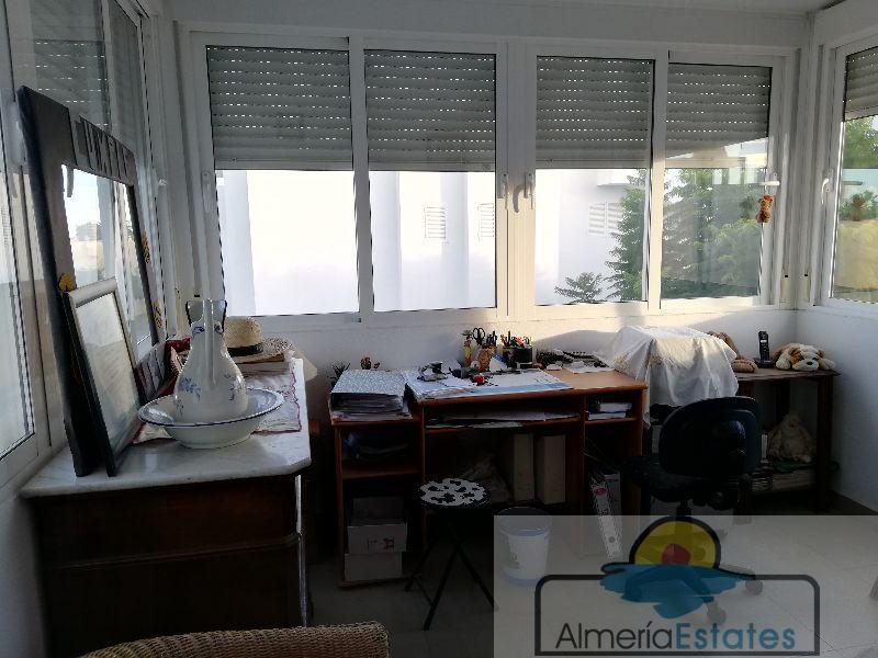 Venta de villa en Vera