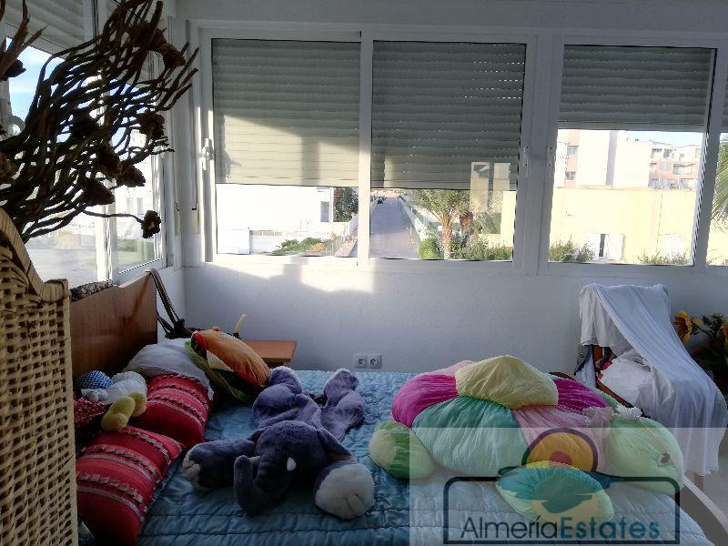 Venta de villa en Vera