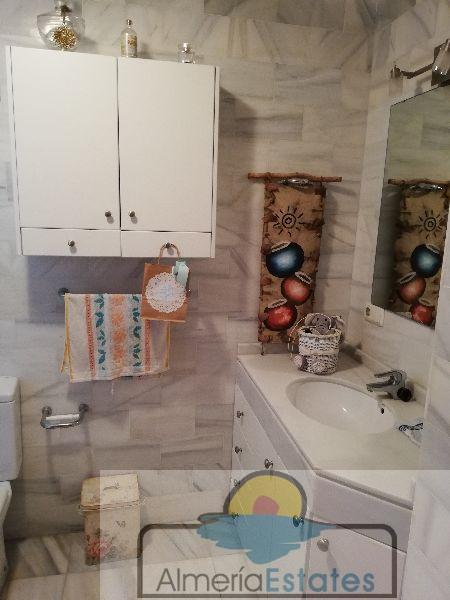 Venta de villa en Vera