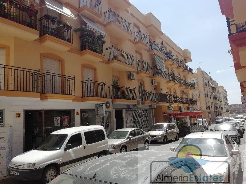 For sale of flat in Albox
